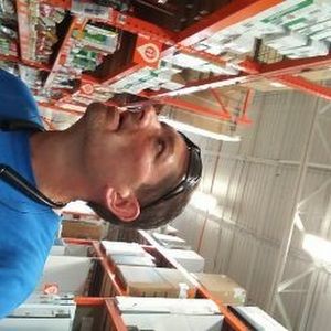 Meet your Posher, Ace